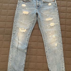 Women’s Levi’s 501 T Tapered jeans. Size 26. Button fly. Excellent condition.